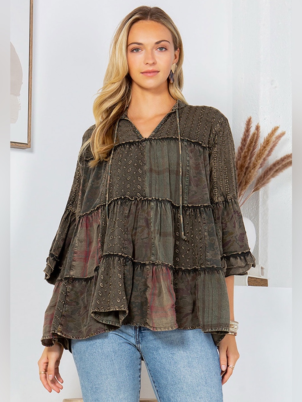 #171 ⚫️ Boho Olive Tiered Tunic Top with Tie Neck